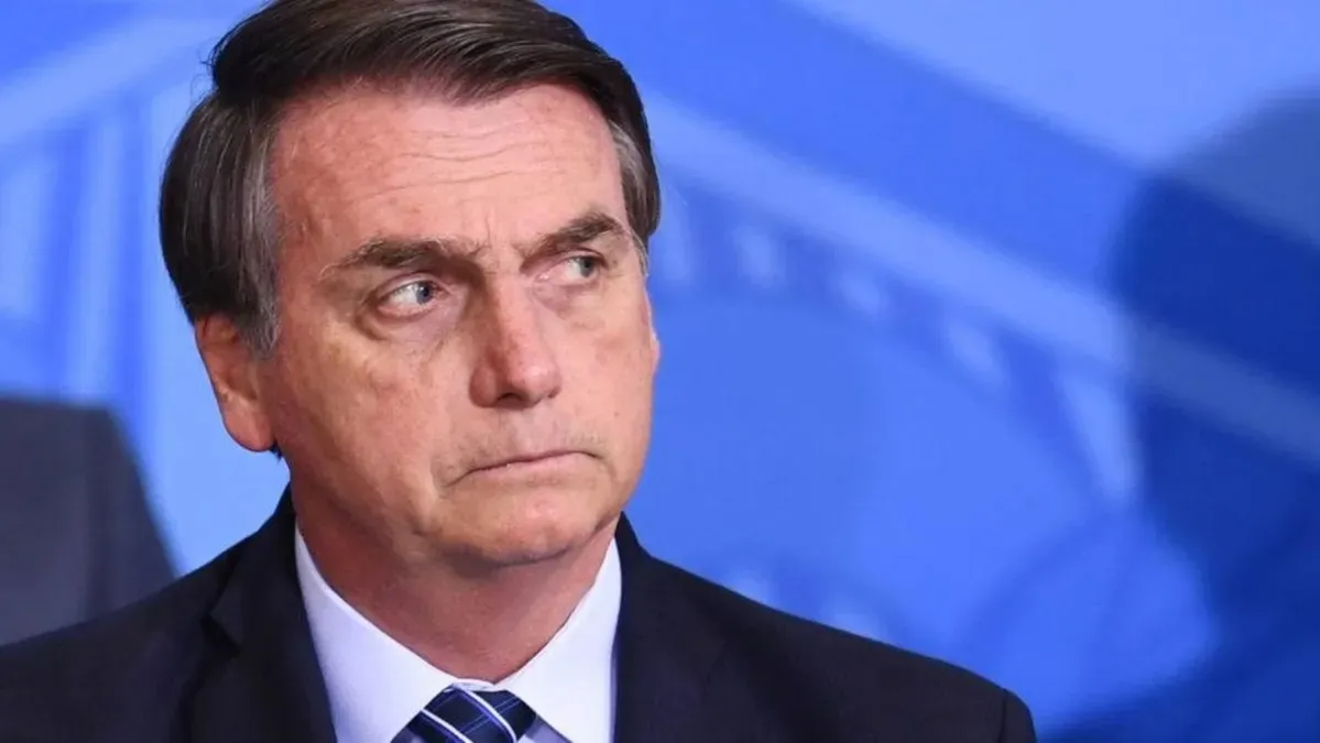 STF mantém ex-presidente Jair Bolsonaro preso no Papudinha após pedido de prisão domiciliar ser negado