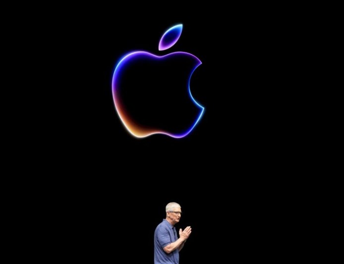 Apple anuncia investimentos de US$ 500 bilhões nos EUA em 4 anos